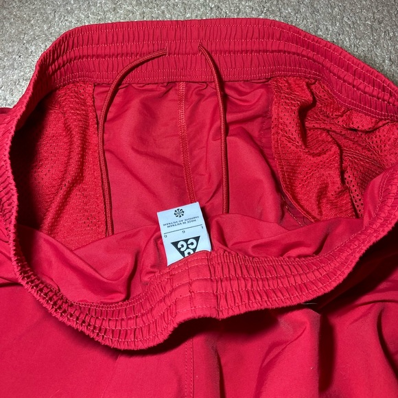 COPY - Nike ACG shorts - Picture 7 of 8
